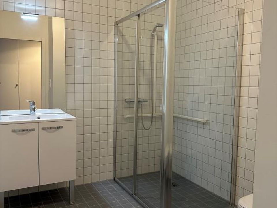 Apartment in Illkirch-Graffenstaden, Bas-Rhin - photo 5