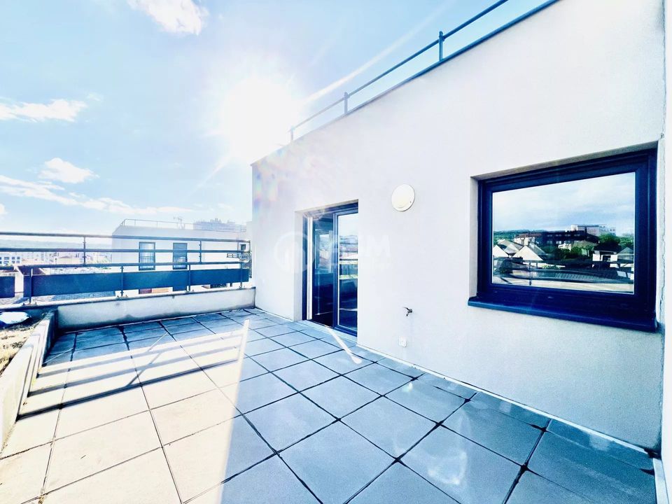 Lejlighed i Nanterre, Hauts-de-Seine - foto 1