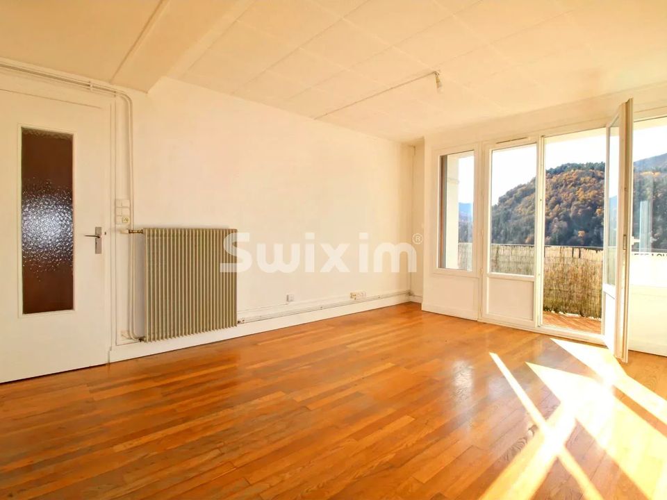 Lejlighed i Saint-Claude, Jura - foto 1