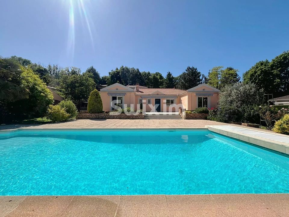 Villa i Limonest, Rhone - foto 1