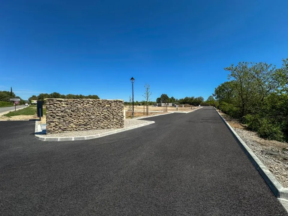 Helårsgrund i Cabrières-d'Avignon, Vaucluse - foto 1