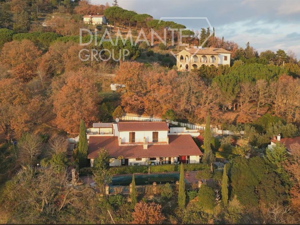 Villa i Magione, Perugia - foto 1
