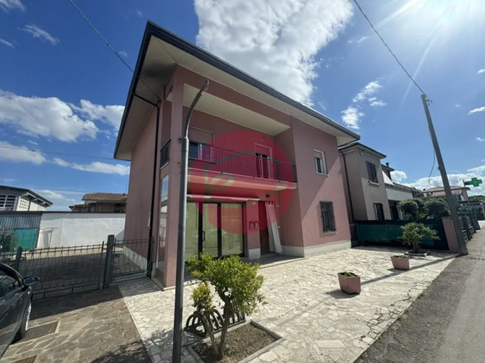 Villa i Gambettola, Forli-Cesena - foto 1