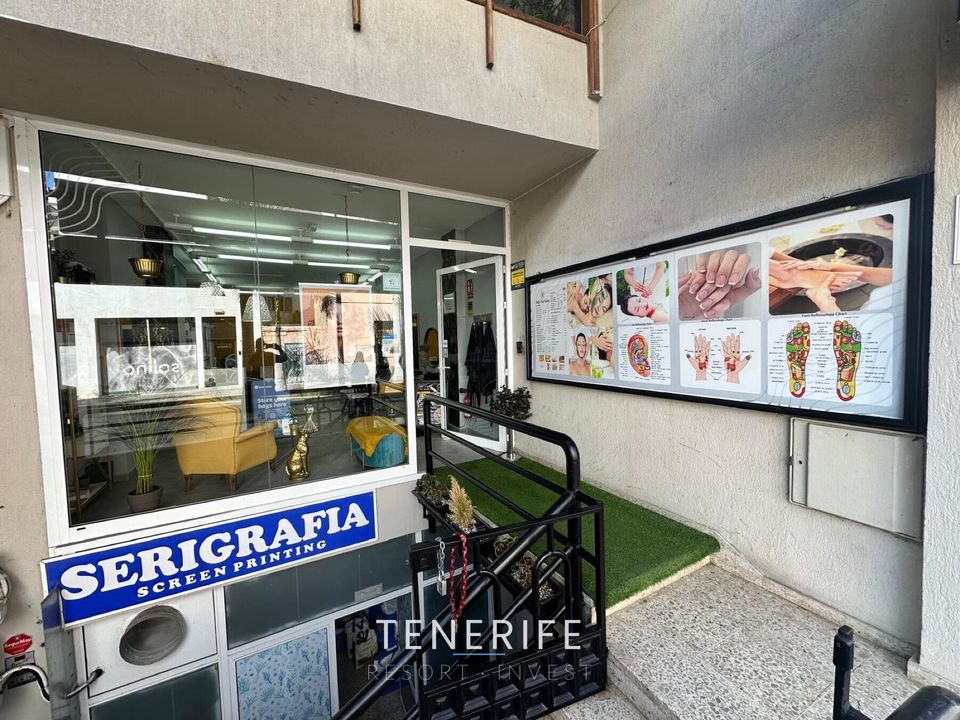 Erhvervsejendom i Playa De Los Cristianos, Tenerife - foto 2