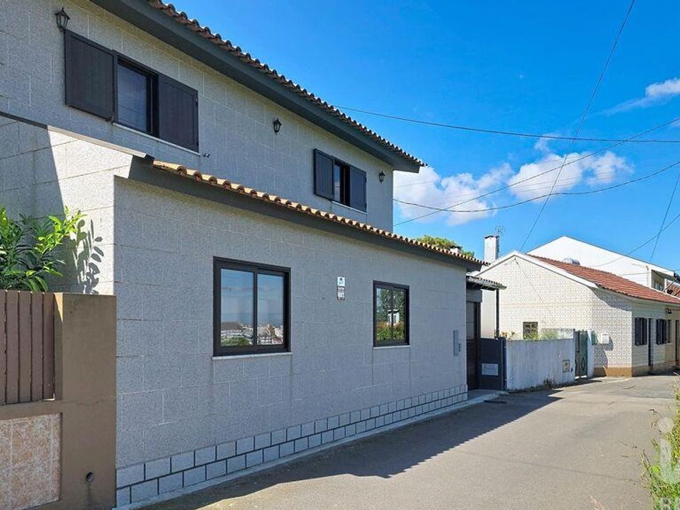 Casa adossada a Estarreja, Aveiro - foto 1
