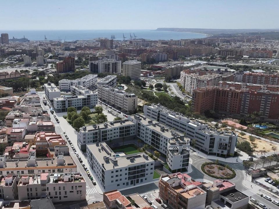 Lejlighed i Alicante, Alicante - foto 3