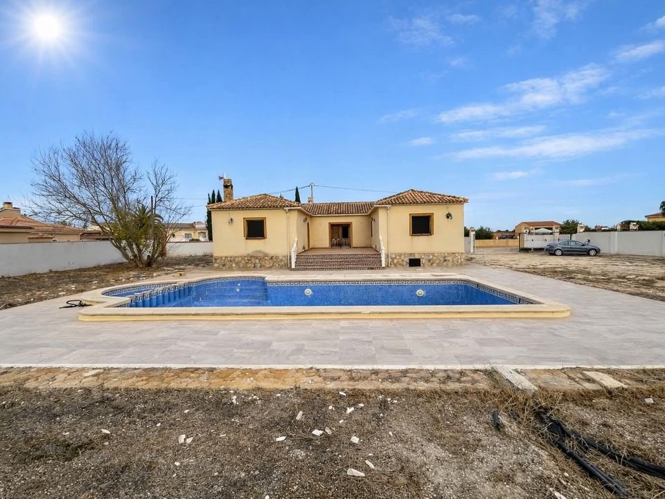 Landejendom i Catral, Alicante - foto 1