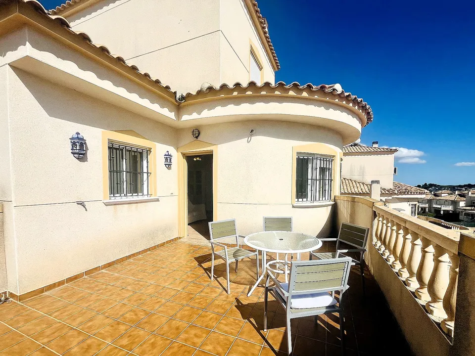 Villa a Castalla, Alicante - foto 1