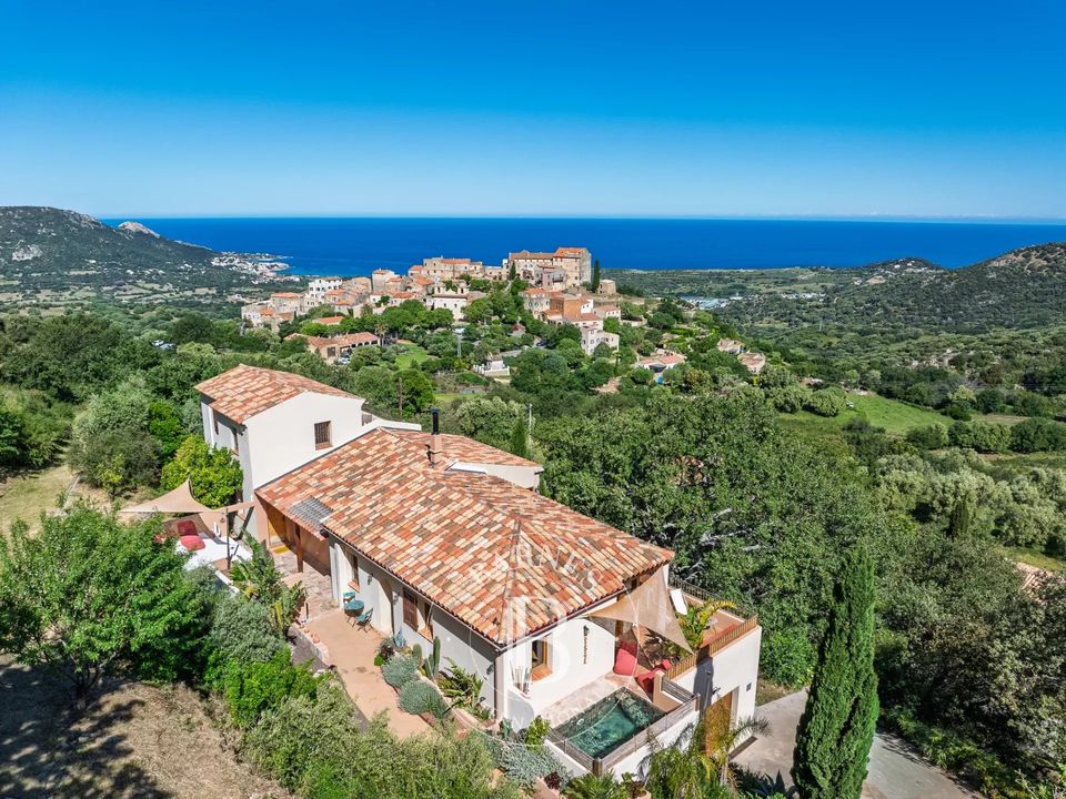 Villa i L'Île-Rousse, Haute-Corse - bilde 2