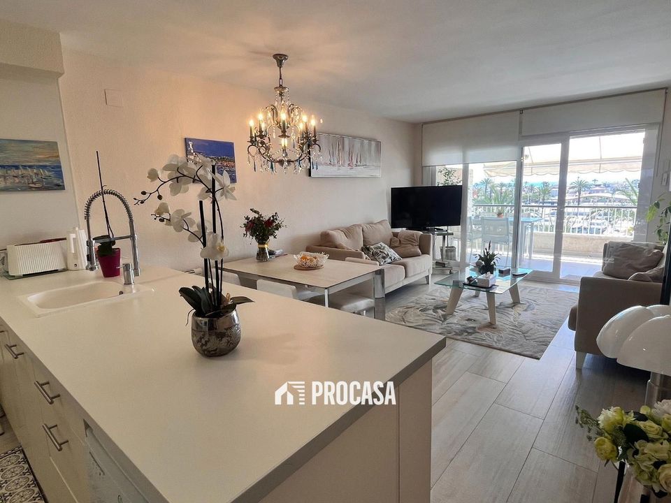 Lejlighed i Empuriabrava, Gerona - foto 4