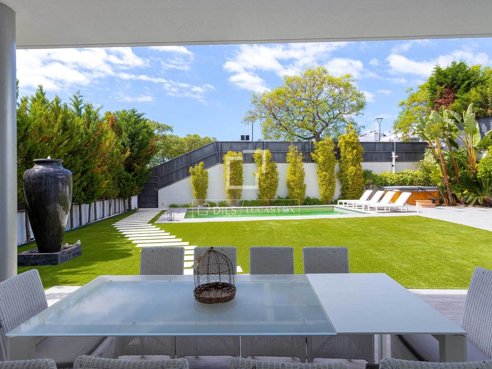 Villa i Mataro, Barcelona - bilde 1