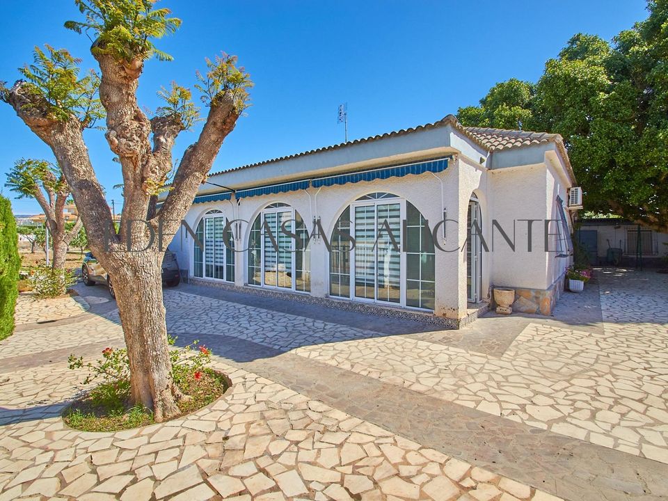 Villa i Busot, Alicante - foto 1