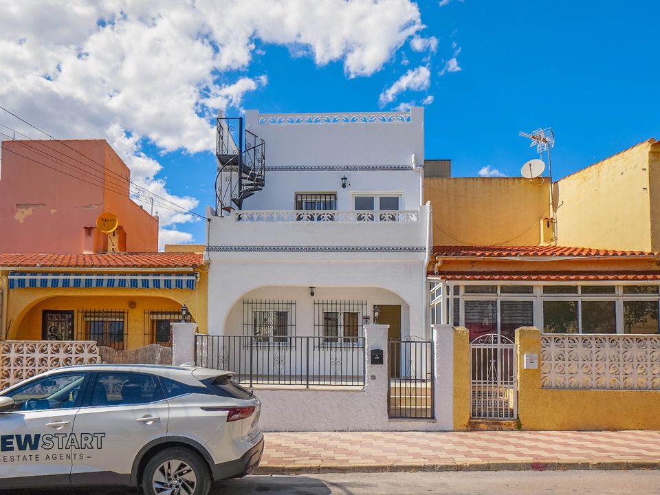 Byhus i La Marina, Alicante - foto 1