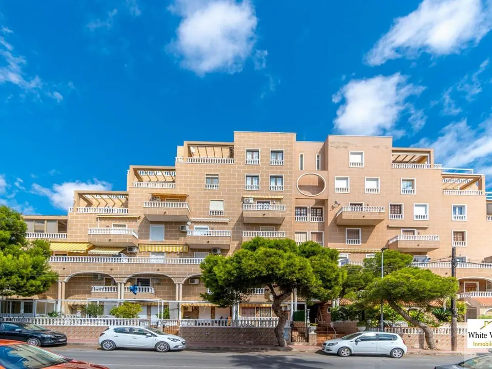 Lejlighed i Punta Prima, Alicante - foto 2