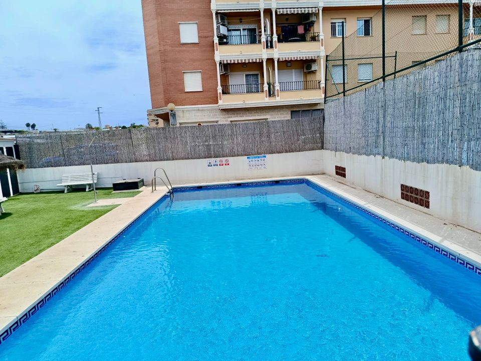 Lejlighed i Torrox Costa, Malaga - foto 3