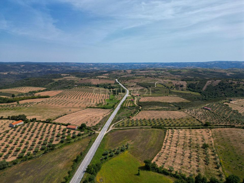 Grundstück in Braganca, Braganca - Foto 3
