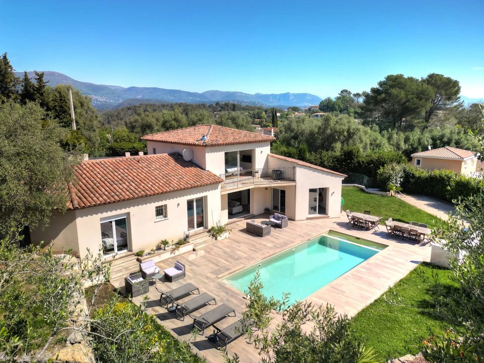 Villa i Roquefort-les-Pins, Alpes-Maritimes - foto 2