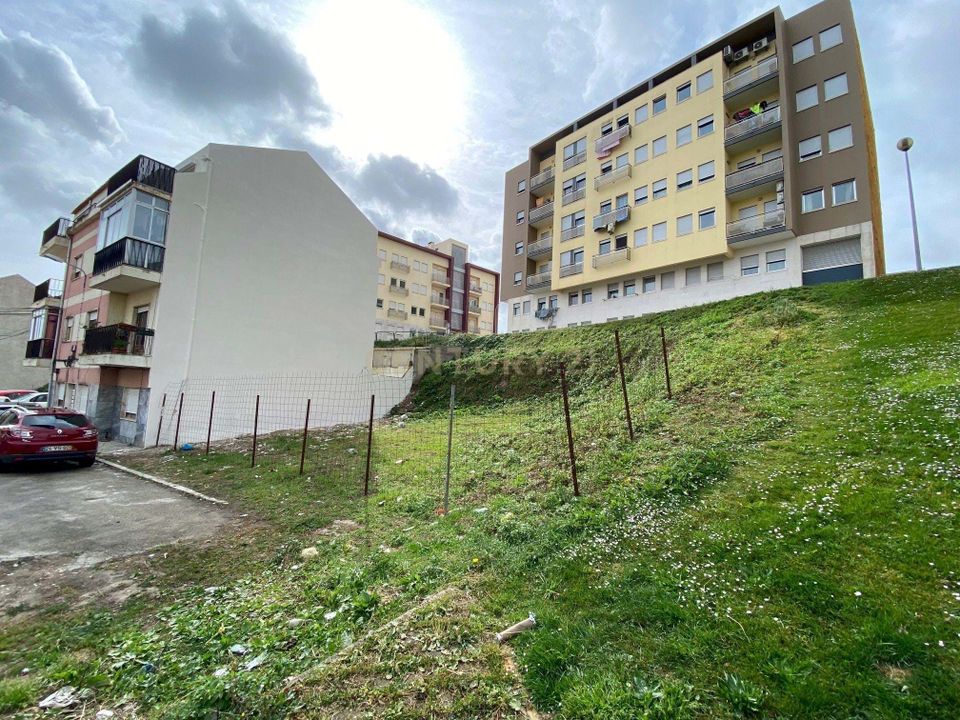 Helårsgrund i Camarate, Lisbon - foto 3