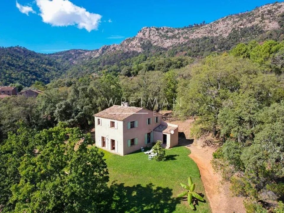 Villa i La Garde-Freinet, Var - foto 1