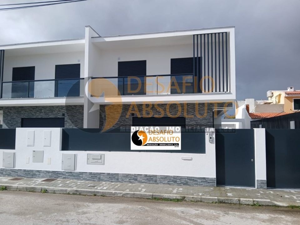 Byhus i Seixal, Setubal - foto 1