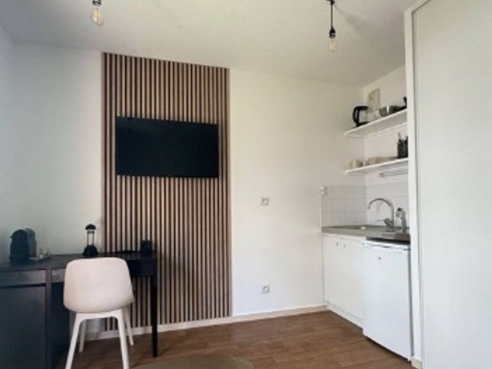 Villa a Villeurbanne, Rhone - foto 1