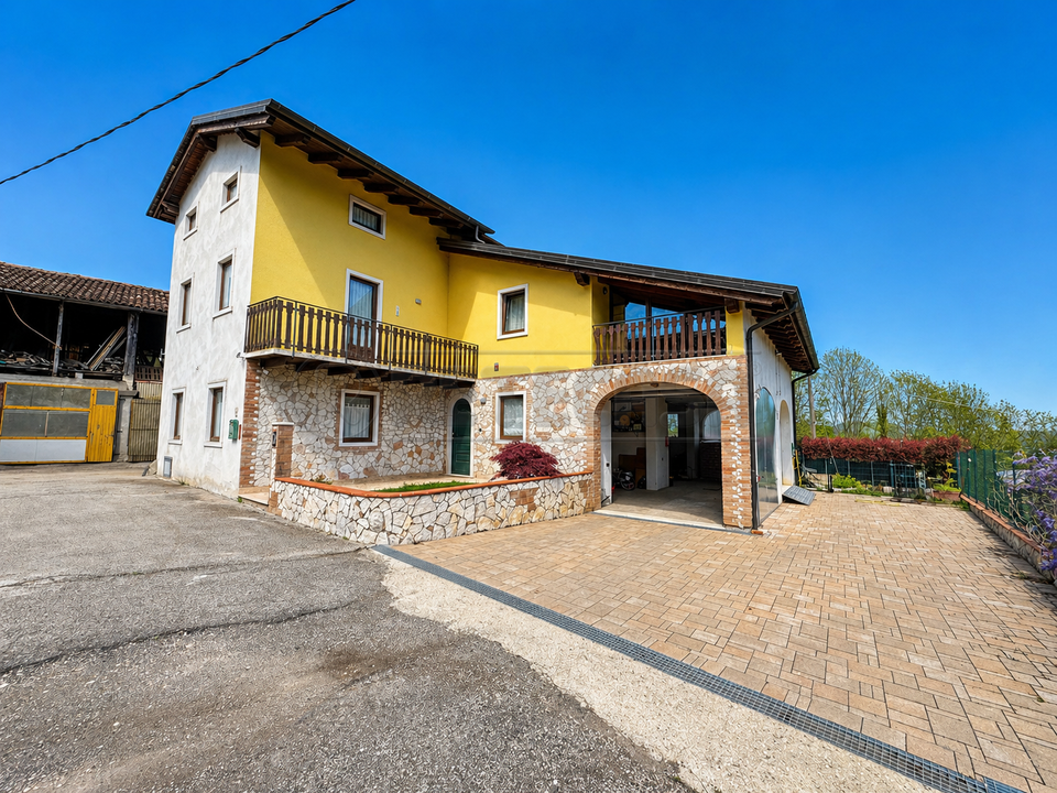 Villa i Valdagno, Vicenza - foto 1