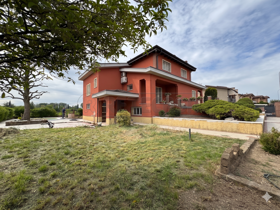 Villa in Ricengo, Cremona - photo 2