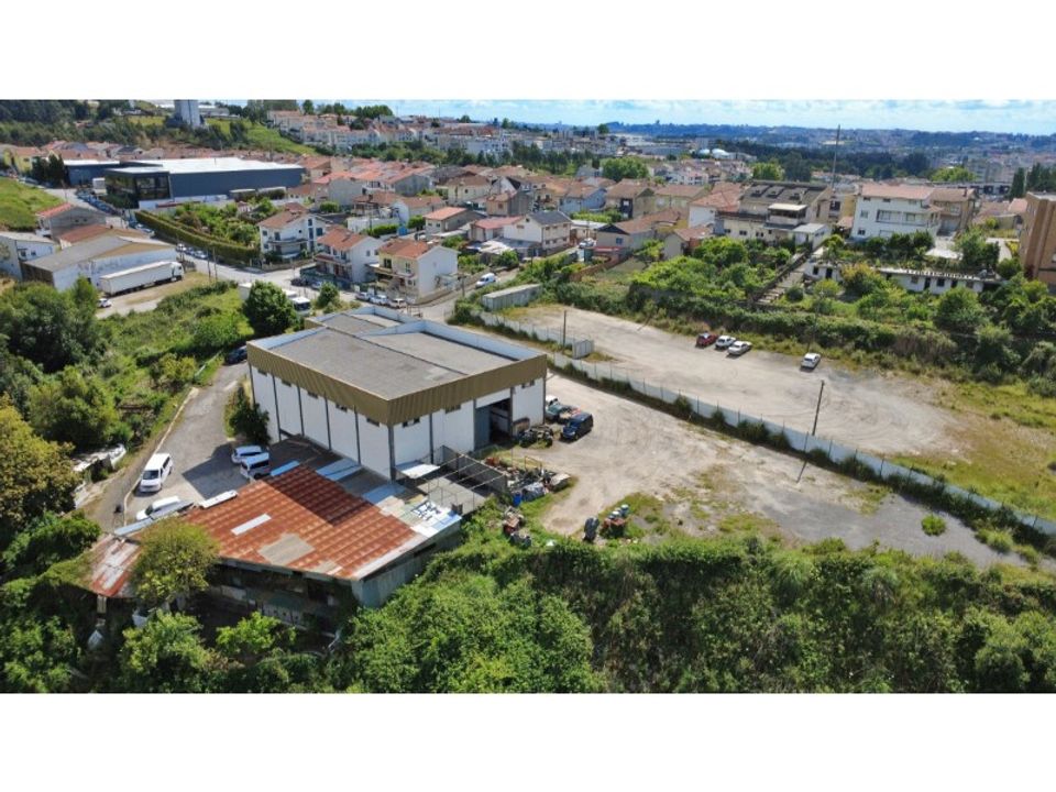 Erhvervsejendom i Valongo, Porto - foto 5