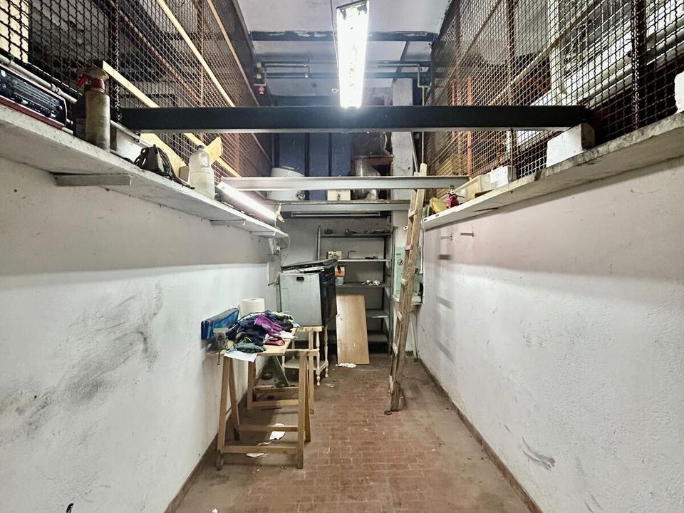 Garage i Florence, Florence - foto 2