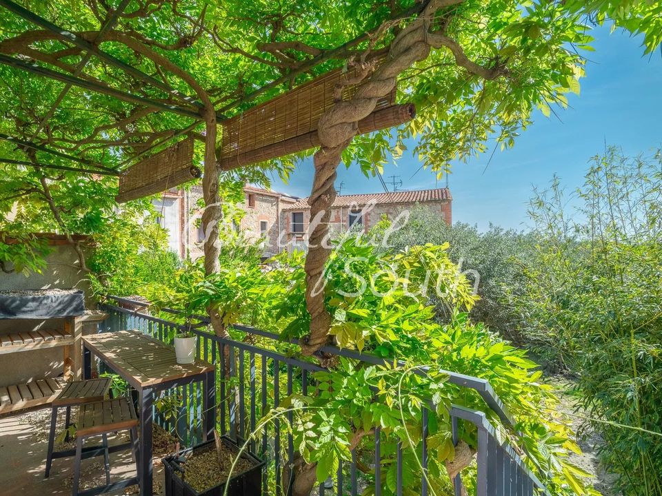 Rekkehus i Canohes, Pyrenees-Orientales - bilde 1