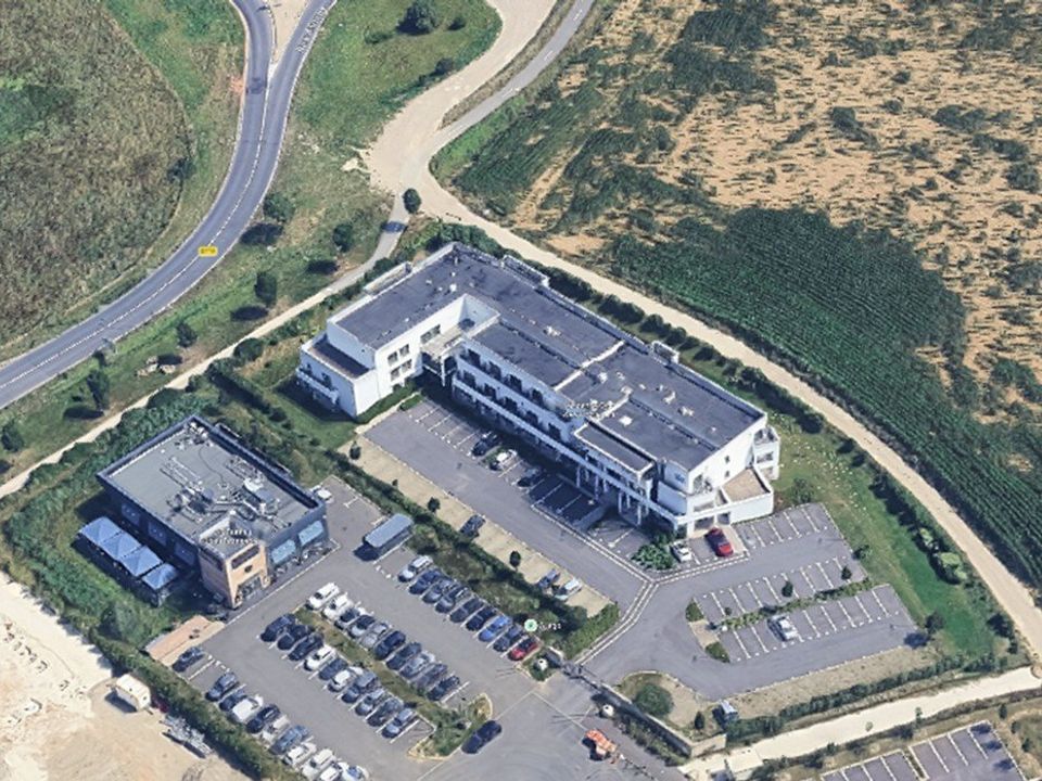Erhvervsejendom i Villejust, Essonne - foto 4