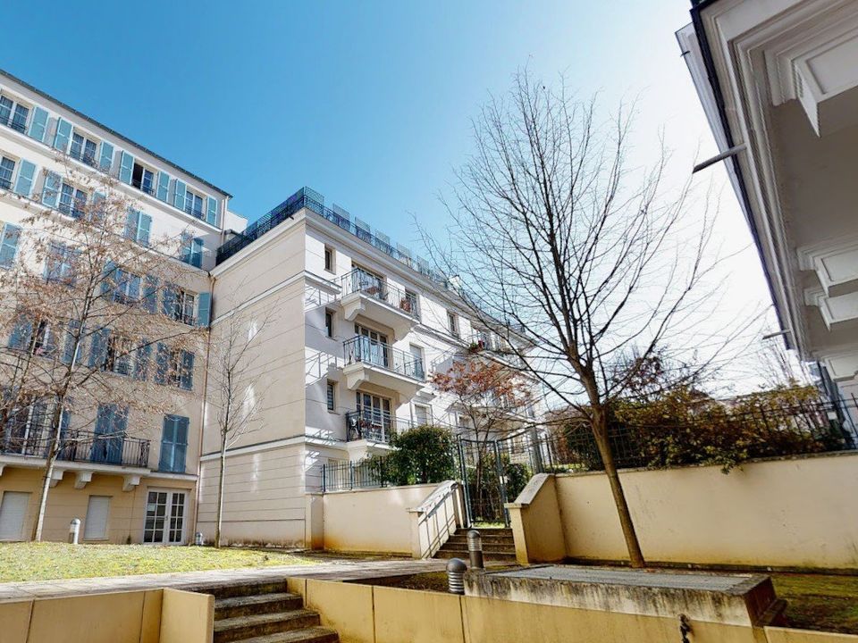 Erhvervsejendom i Vanves, Hauts-de-Seine - foto 1