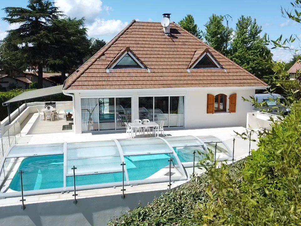 Villa i Bourgoin-Jallieu, Isere - foto 2