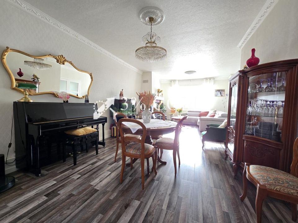 Villa i Tourcoing, Nord - foto 1