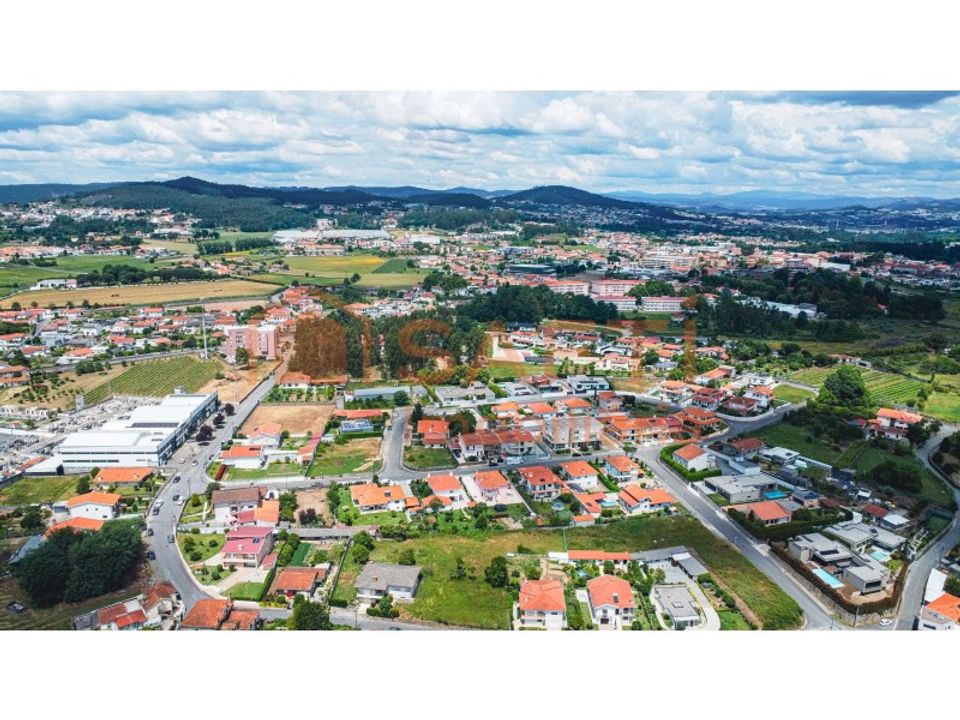 Helårsgrund i Vila Nova de Famalicao, Braga - foto 5