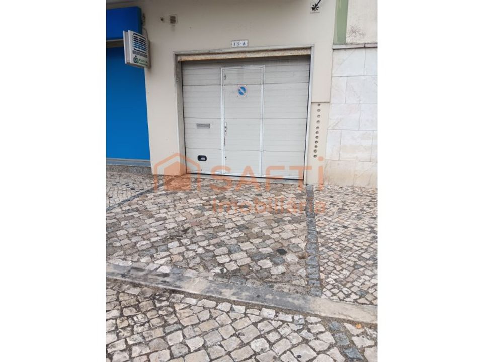 Garage i Cacem, Lisbon - foto 3