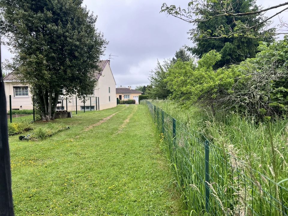 Landsbyhus i Cussac, Haute-Vienne - foto 4