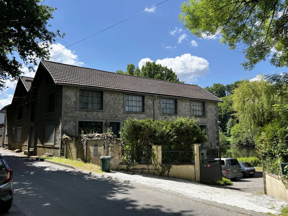 Villa i Saint-Junien, Haute-Vienne - foto 1