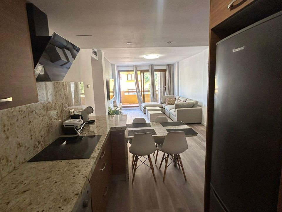 Apartment in Torrevieja, Alicante - photo 5