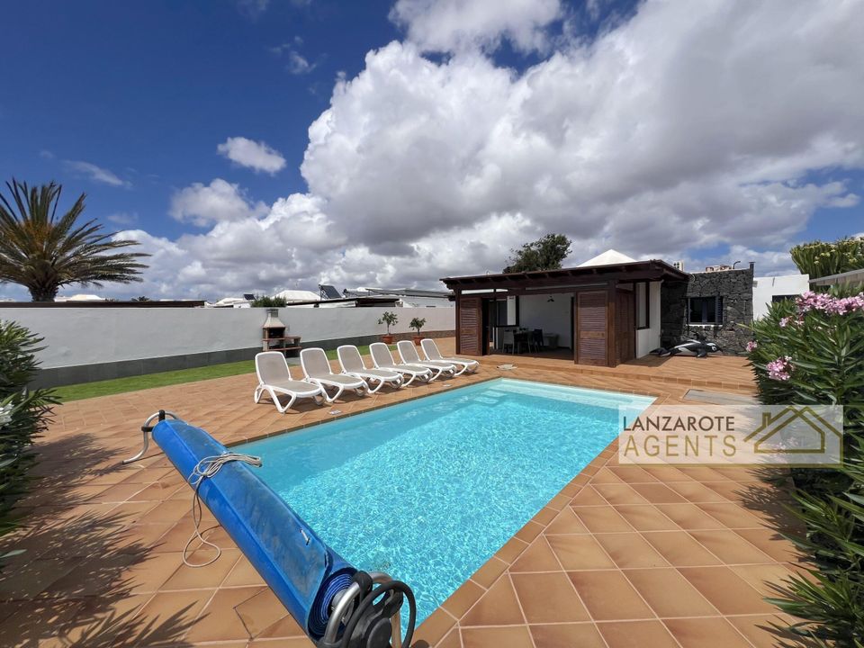 Villa i Playa Blanca (Yaiza), Lanzarote - foto 1