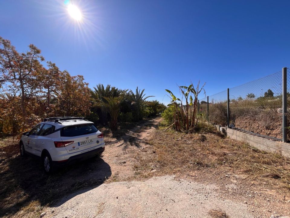 Helårsgrund i Polop, Alicante - foto 1