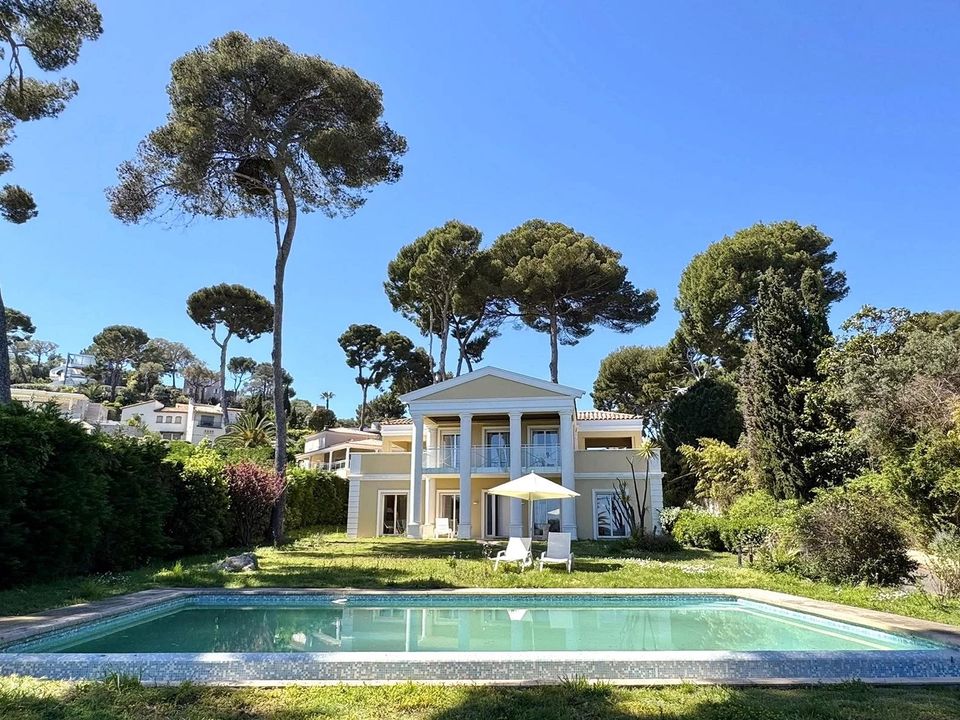 Villa i Antibes, Alpes-Maritimes - foto 1