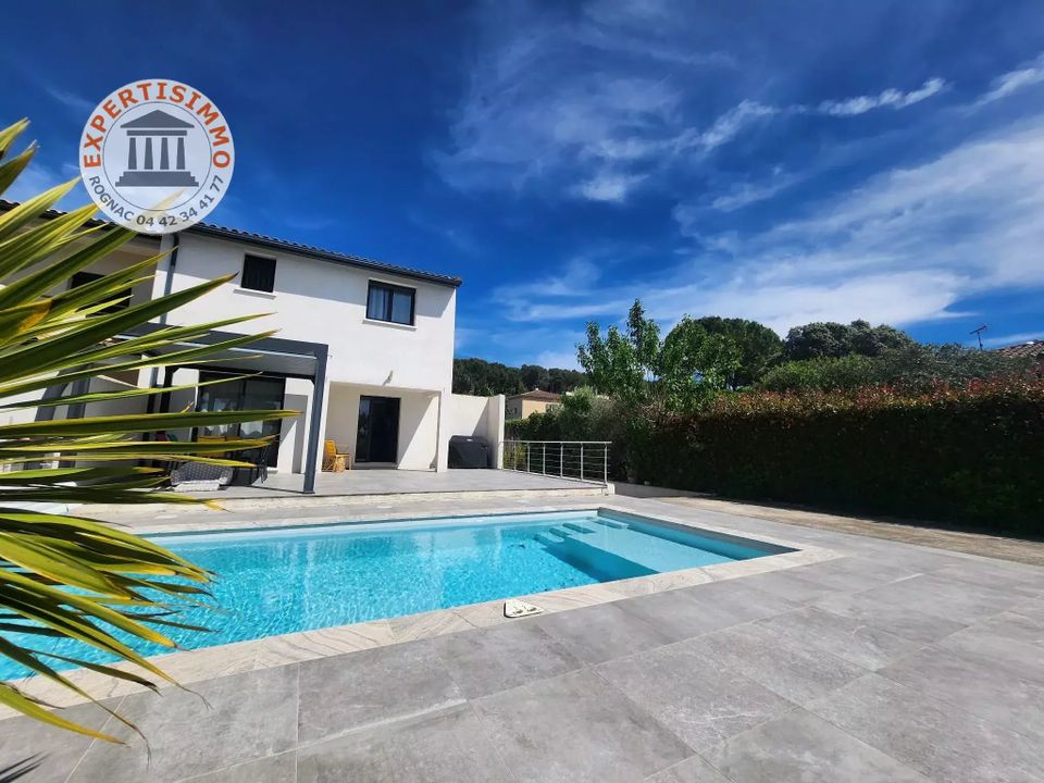 Villa i Velaux, Bouches-du-Rhone - foto 1