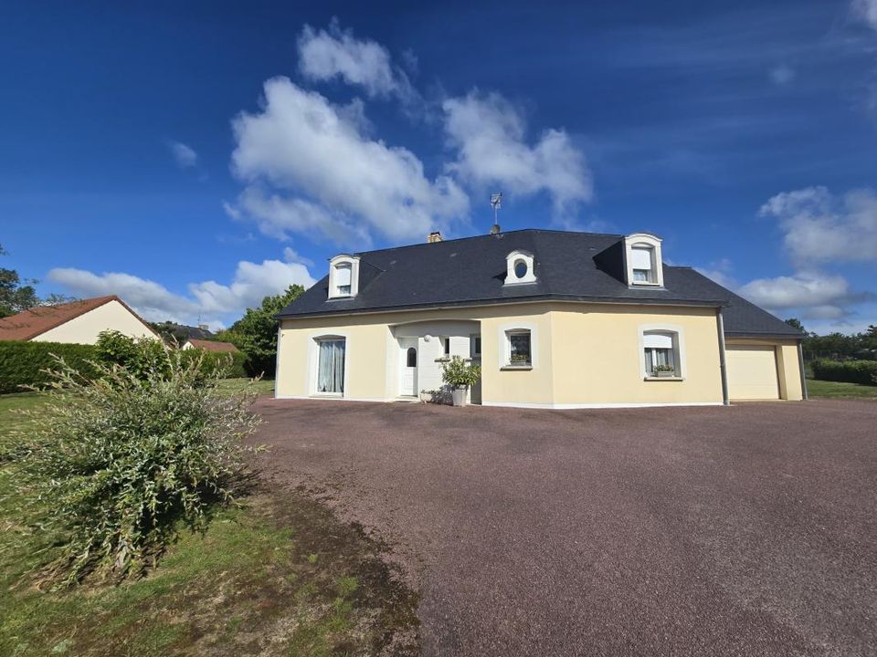 Villa i Auvers-le-Hamon, Sarthe - foto 1