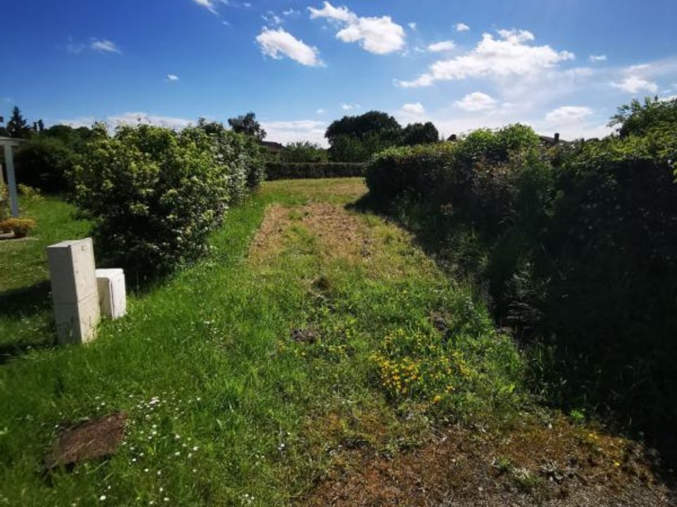 Tomt i Ladevèze-Rivière, Gers - bilde 1