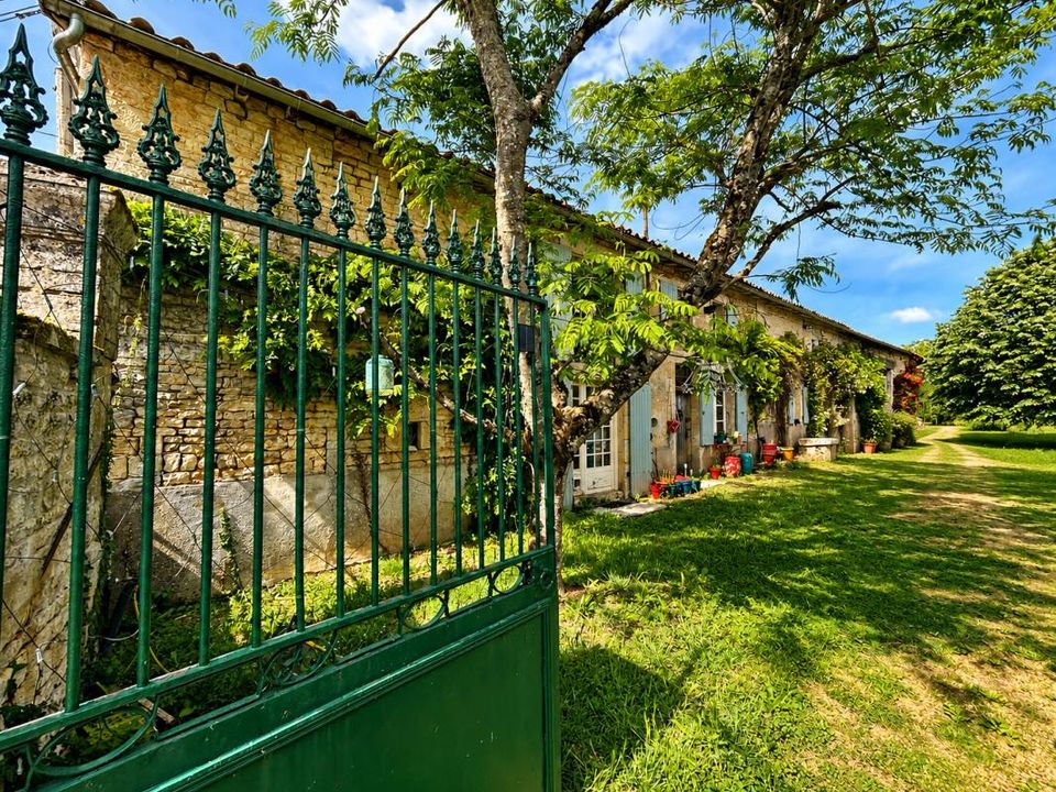 Villa i Sauze-Vaussais, Deux-Sevres - foto 1