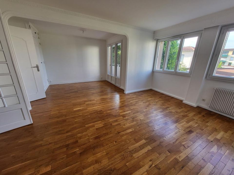Lejlighed i Sainte-Foy-les-Lyon, Rhone - foto 2