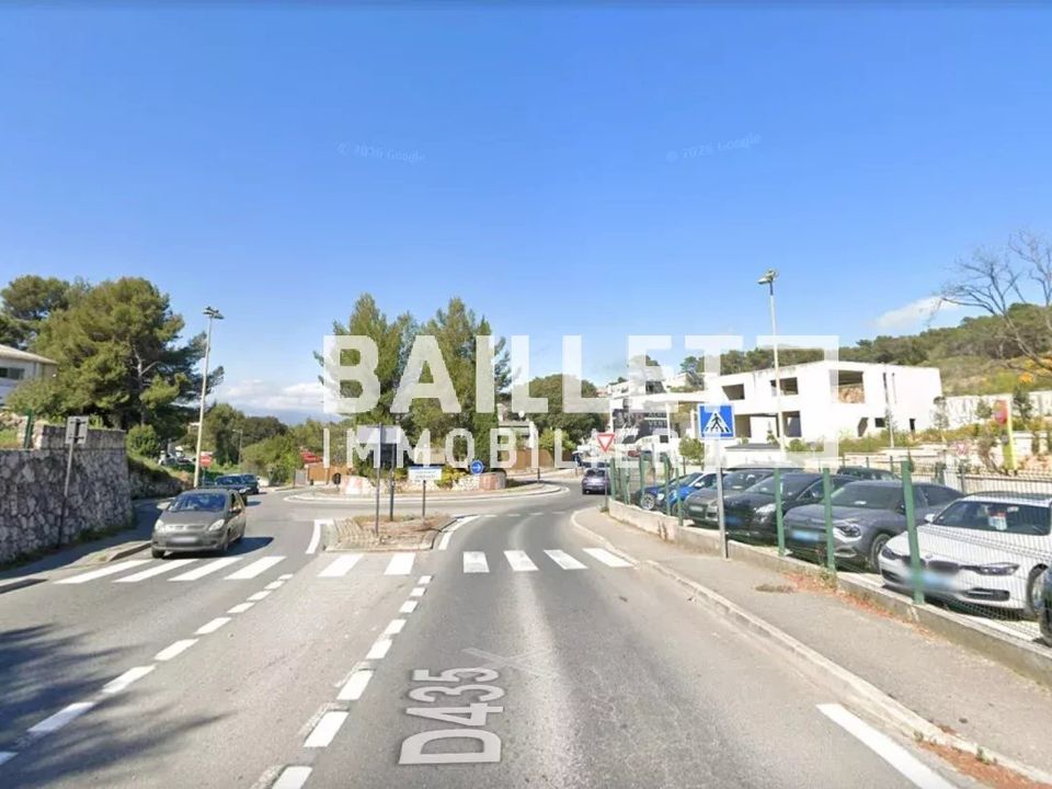 Propiedad comercial en Vallauris, Alpes-Maritimes - foto 1