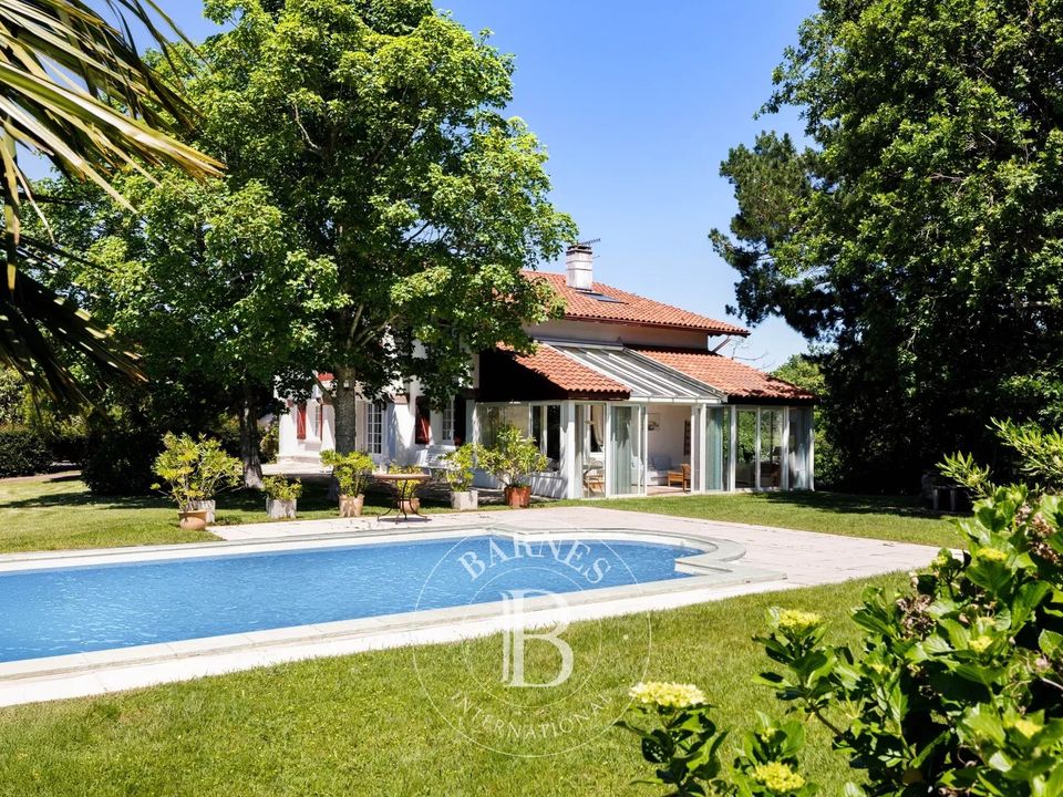 Villa i Urrugne, Pyrenees-Atlantiques - foto 3