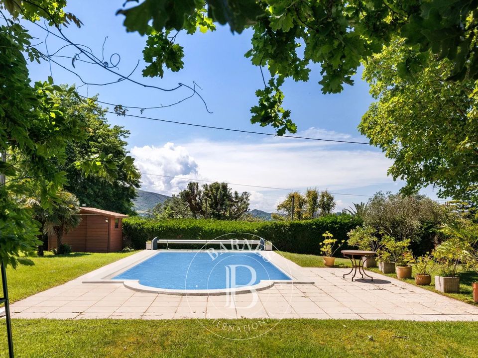 Villa i Urrugne, Pyrenees-Atlantiques - foto 4